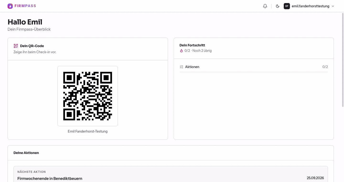 Die Seite Mein Firmpass mit dem QR-Code links und der Karte Dein Fortschritt rechts.